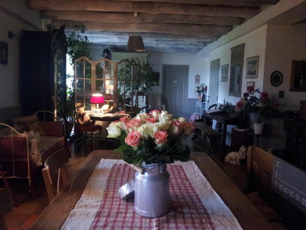 Au Bon Gre D'Hugoline Bed & Breakfast Blanzac  ภายนอก รูปภาพ